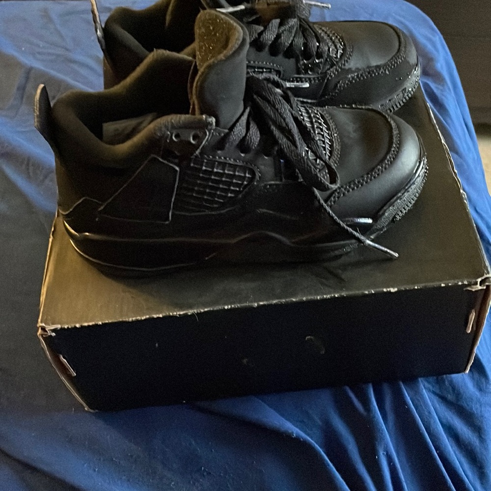 Jordan 4 retro
